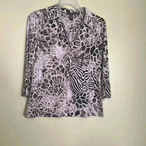 Alfani animal, mob wife ,Granny Core ,print woman blouse.